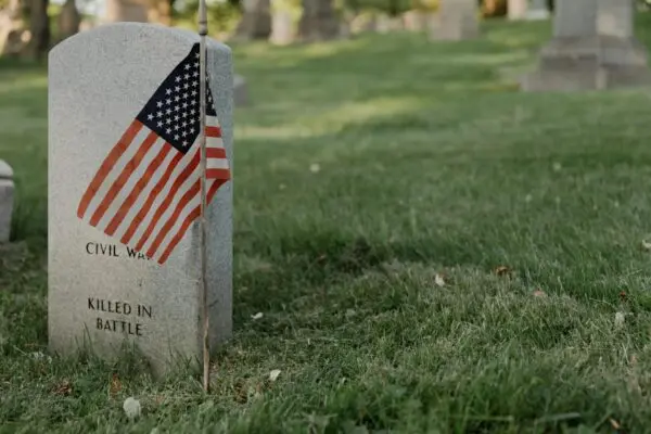 Memorial Day Activities 2025 Photo by RDNE Stock project from Pexels: https://www.pexels.com/photo/veteran-s-tombstone-8865407/