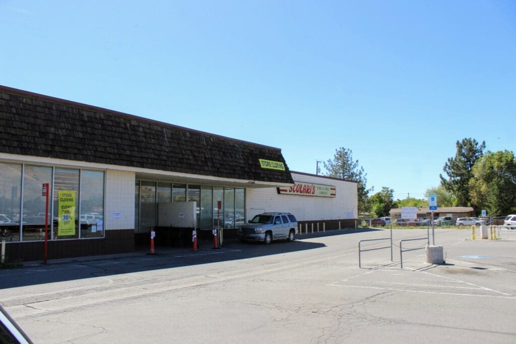 Store Closing at Scolari's Food and Drug Company.