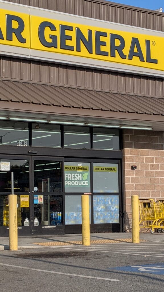 Fresh produce is available at Dollar General in Sun Valley, NV.