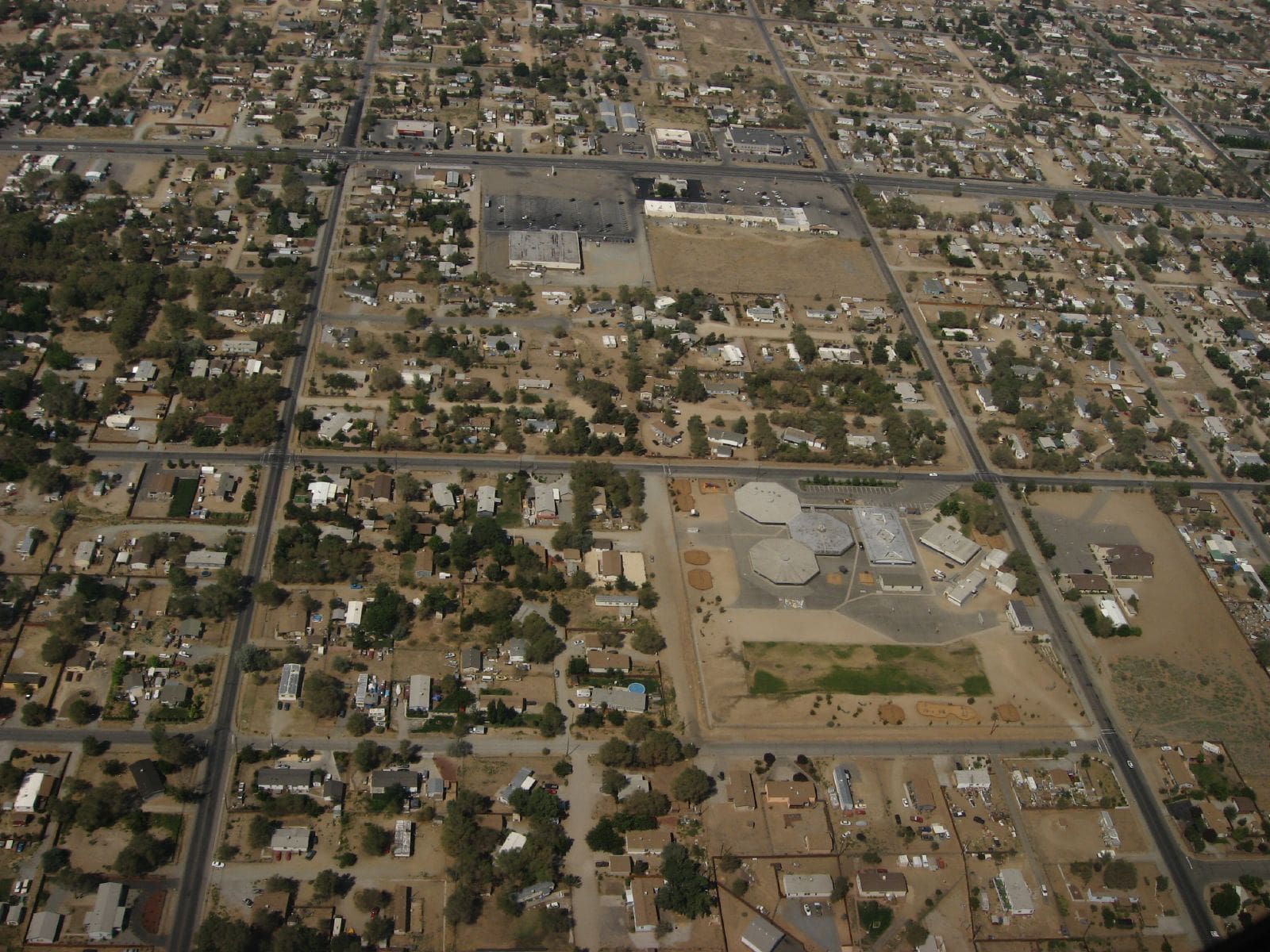 “Sun Valley, North End of Reno, Nevada” by Ken Lund, CC BY-SA 2.0