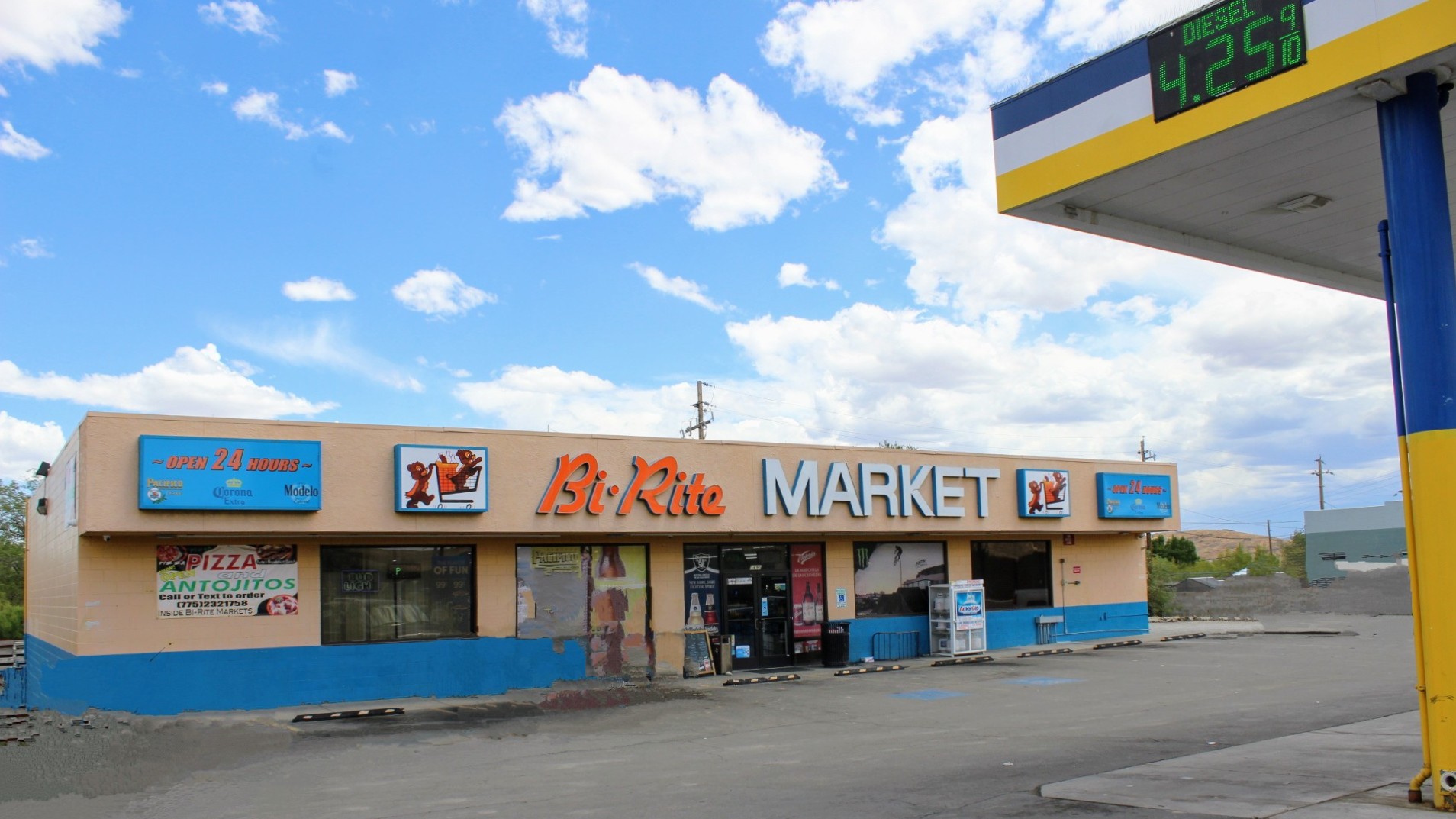 Bi-Rite Market in Sun Valley, NV